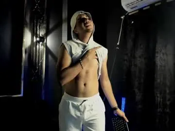 Mr_maximo from Chaturbate