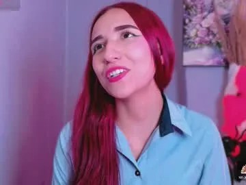 Natalliapradas from Chaturbate