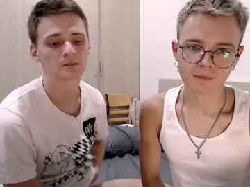 Nikikerry_cum_ from Chaturbate