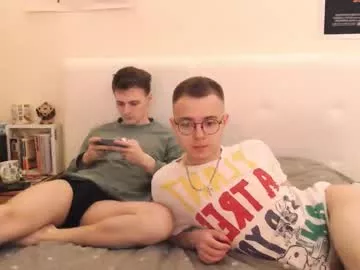 Nikikerry_cum_ from Chaturbate