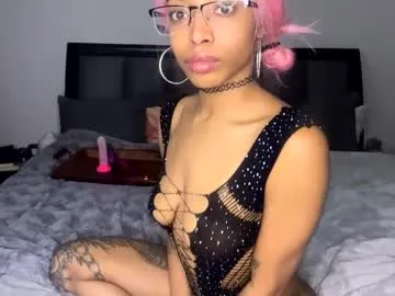Nikitalove104 from Chaturbate