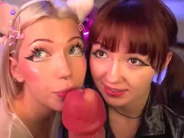 Nikkisilk from Chaturbate