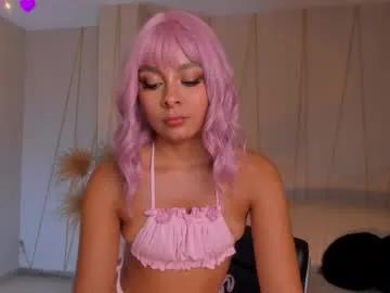 Ninablumm from Chaturbate