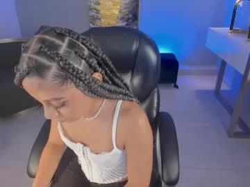 Ninablumm from Chaturbate