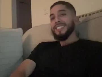 Papicubano_guapo23cm from Chaturbate