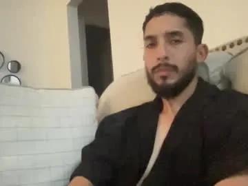 Papicubano_guapo23cm from Chaturbate