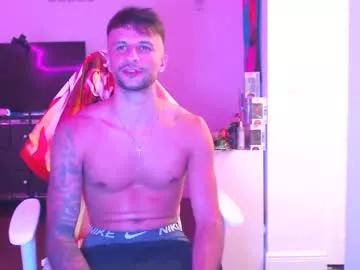 Papijakey from Chaturbate