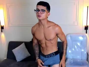 Paradise_boy_s from Chaturbate