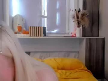 Peek_in_my_window from Chaturbate