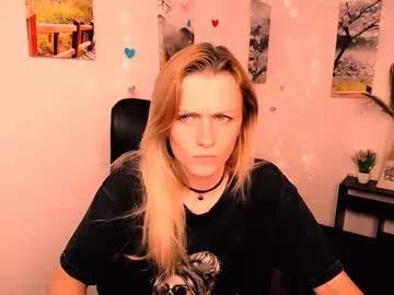 Peppymia from Chaturbate