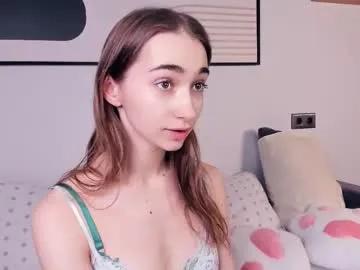 Polly_bee from Chaturbate
