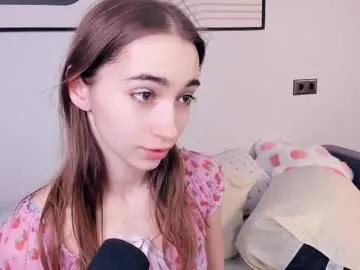 Polly_bee from Chaturbate