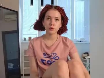 Pollybun from Chaturbate