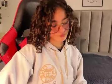 Puffy_hearth from Chaturbate