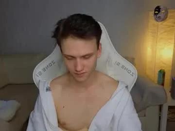 Pupsenish from Chaturbate