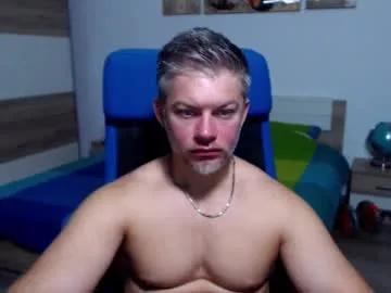 Robbyshawz from Chaturbate