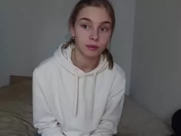 Roxxxie_reid from Chaturbate