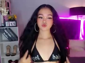 Roxxy_blossom from Chaturbate