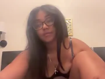 Sapphirebaby25 from Chaturbate