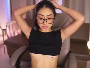 Sara_albrecht from Chaturbate