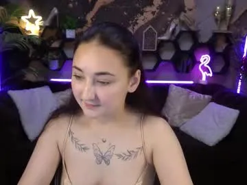 Sashaduvalle from Chaturbate