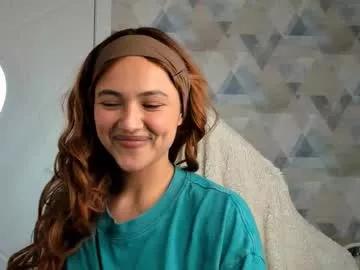 Sassynova from Chaturbate