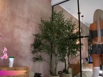 Serene_sophiex from Chaturbate