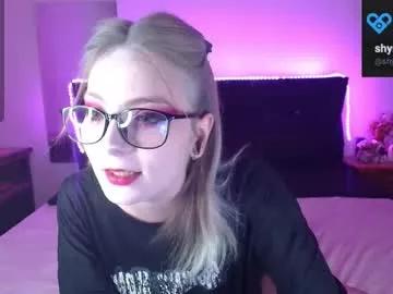 Shysweetrish from Chaturbate