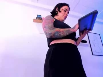 Succubusdolly from Chaturbate