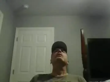 Sullydog48 from Chaturbate