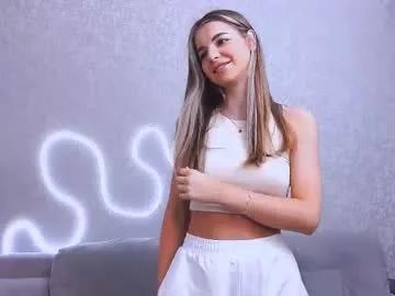 Sunshine_diana_ from Chaturbate