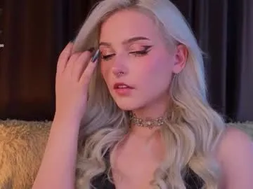 Sunshinegirlx from Chaturbate