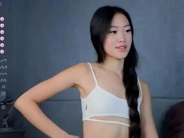 Sweet_is_kim2 from Chaturbate