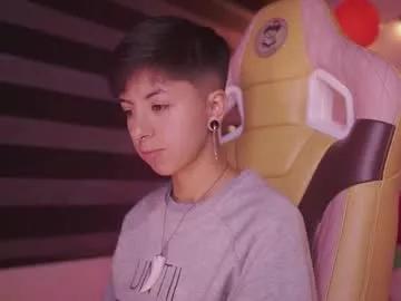 Tommy_blue1 from Chaturbate