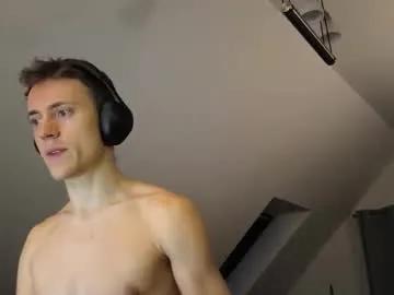 Tomtimon11 from Chaturbate