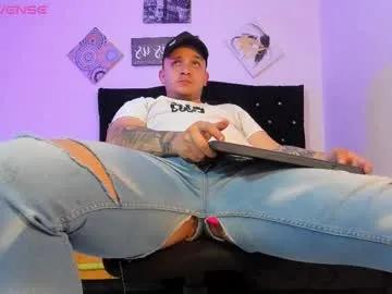 Tonny_landri from Chaturbate