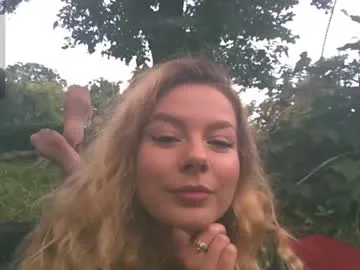 Totally_spy from Chaturbate