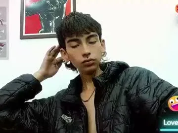 Ttimy_x_boy from Chaturbate