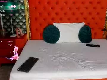 Valleriejonnes from Chaturbate