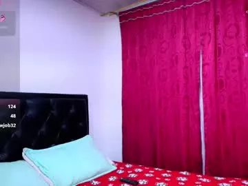 Vallery_evanss from Chaturbate