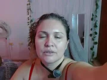 Venecasexy44 from Chaturbate