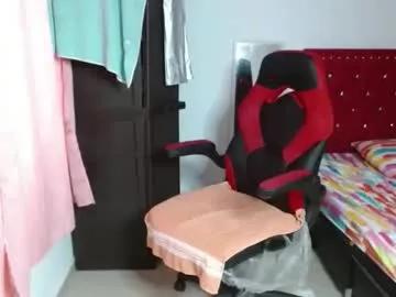 Venecasexy44 from Chaturbate