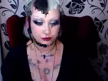 Viviadarc from Chaturbate