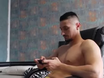 Xxx_alejandro from Chaturbate