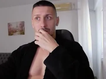 Xxx_alejandro from Chaturbate