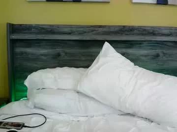 Xxxvibesxo from Chaturbate