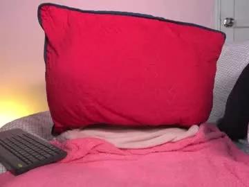 Yahaira_26 from Chaturbate