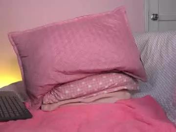 Yahaira_26 from Chaturbate