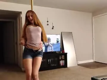 yellowpony121212 from Chaturbate