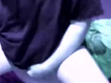 Yellowsnakes from Chaturbate